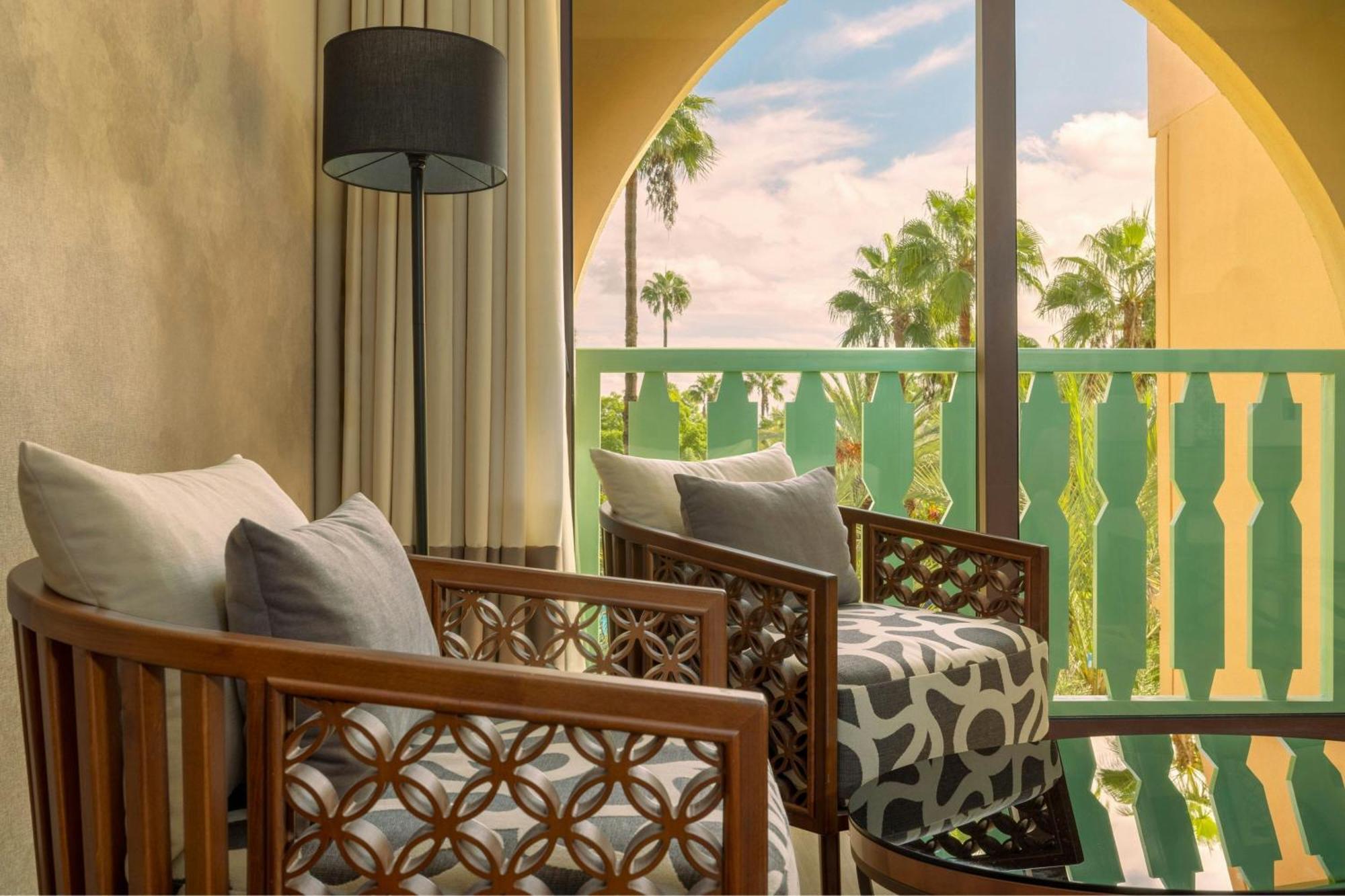 เลอ เมริเดียน เอ็นฟิส Hotel มาร์ราเกช ภายนอก รูปภาพ